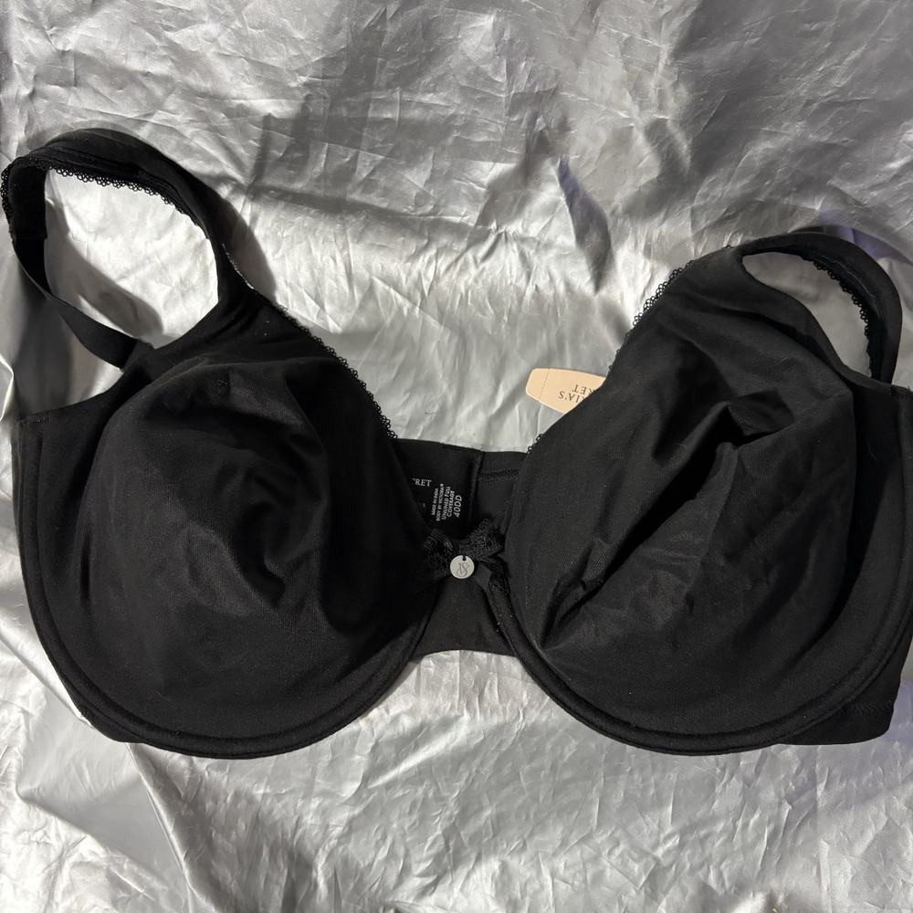 Victoria's Secret Black Bra Body By Victoria NWT— 40DD